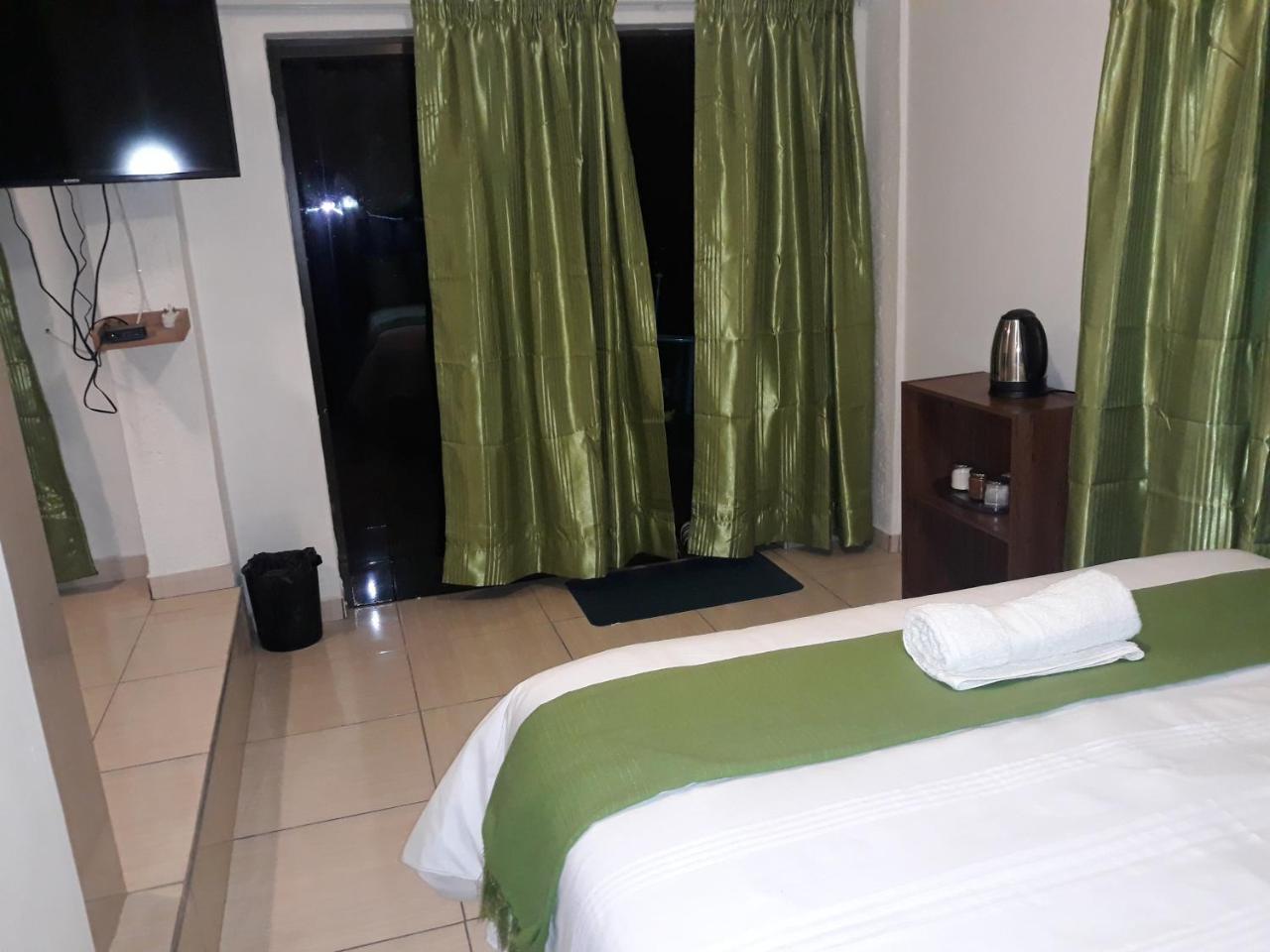 Thula Du Estate - One Bed Apartment Mbabane Eksteriør bilde